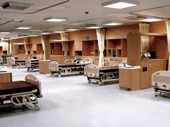 采用91免费看片网站防火板装修的厦门长庚医院病房